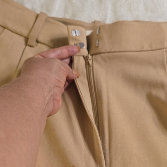 Favorite Daughter Women's Beige Trousers - Picture 14 of 14